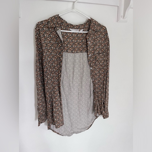 Floral Button Down - Picture 2 of 4